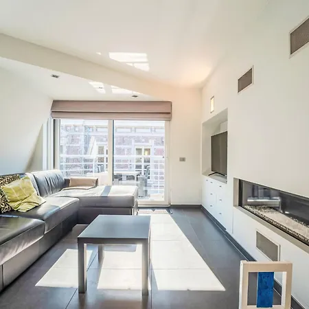 Littoral With Two Balconies By Interhome * 布兰肯贝赫